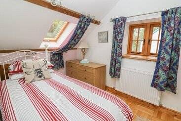 بيت ريفى Felin Iago