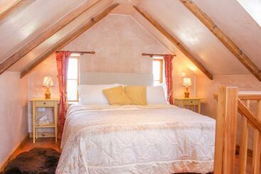 קוטג'' High Grove