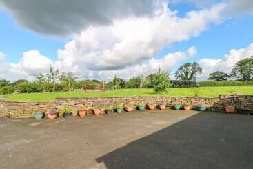 Сельский дом The Croft