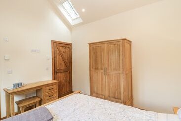 קוטג'' The Milking Barn