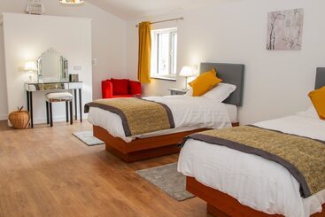 The Old Power House Cottage 1