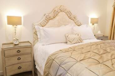 コテージ 8 Crown Lane