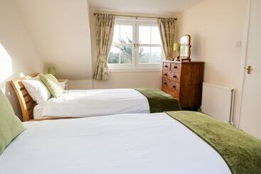 קוטג'' Cairnhill