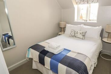 קוטג'' Carp S Rise