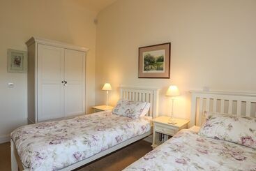 Сельский дом Cosy Barn