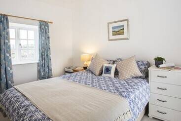 بيت ريفى Mwythus