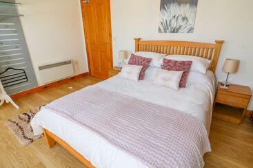 بيت ريفى Shorefields Two