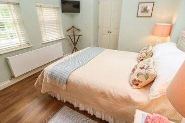 Сельский дом The Coach House At Pendower House