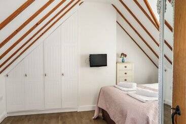 קוטג'' Tyn Towyn Ty Piws