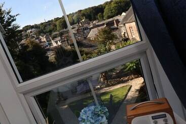 Сельский дом 2 Emma Place