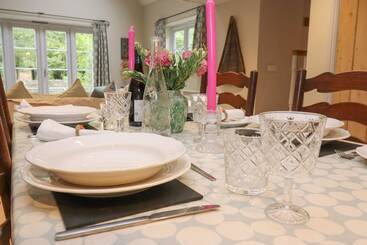 Сельский дом Bridge Studio