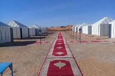 هتل Merzouga Camp Nomad