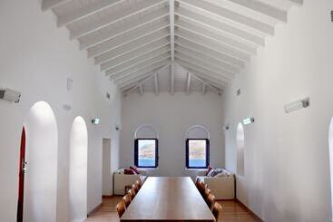 호텔 Pirgos Mavromichali