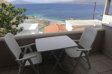 Lakonia Bay   Apartments