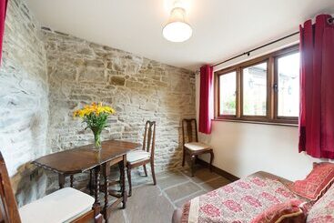 별장 Latimer Lodge