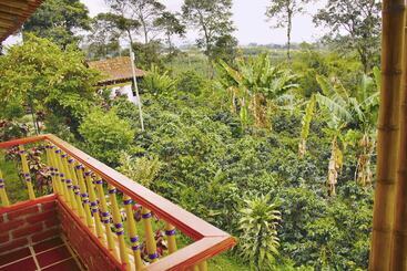 Eco Hotel Santa Barbara