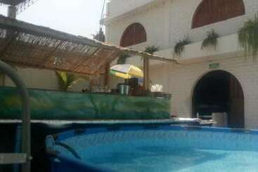 مسافرخانه Planet.om