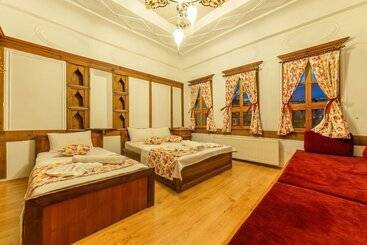 ホテル Cesmeli Konak Garden