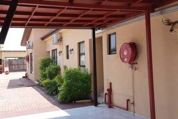 Пансион Leagajang Guest Lodge