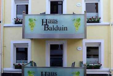 アパートホテル Haus Balduin