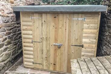 קוטג'' Heugh Barn