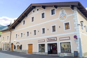 هتل Stammhaus   Premium Residences