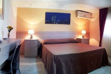 צימר Cassiodoro Rooms Affittacamere