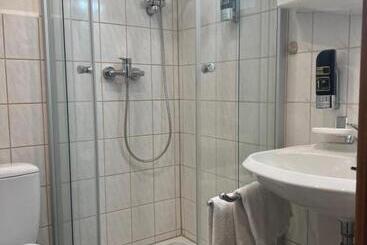 住宿加早餐 Pension Wiesenau