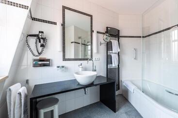 Отель Am Torturm