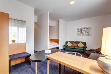 هتل Plaza Suites Rüsselsheim