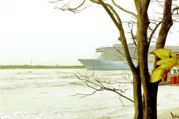 فندق Old Lighthouse Bristow