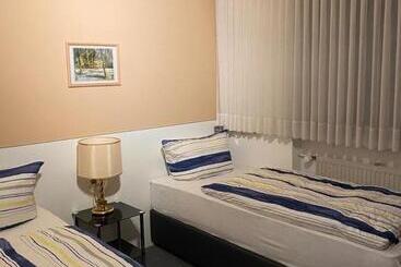 فندق Pension Weller