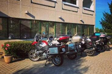 Отель Romanisio