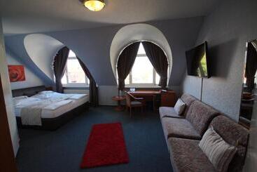 اقامتگاه Bauschheimer Hof