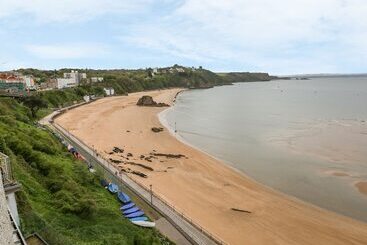 コテージ Apartment 2