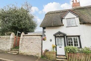 Apple Tree Cottage