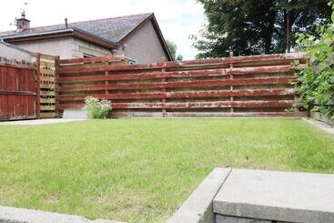 بيت ريفى Rowan House