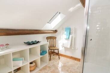 بيت ريفى Tawelfan