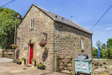 کلبه The Old Chapel