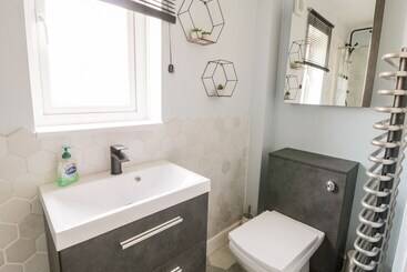 بيت ريفى 9 Navigation Square