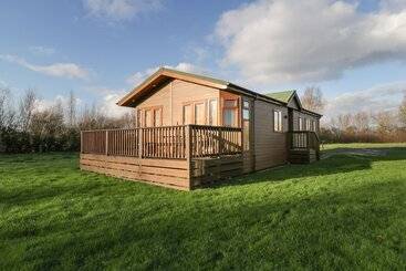 별장 Bramley Lodge