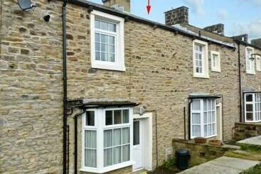 بيت ريفى Hallam S Yard