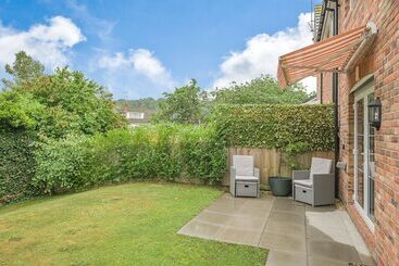 بيت ريفى Kymin View