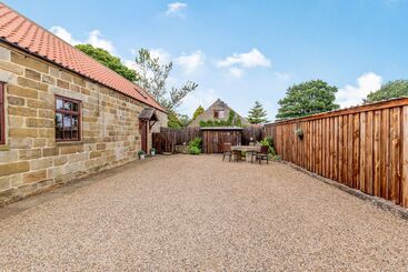 קוטג'' Lanes Barn