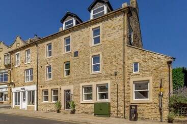 茅舍 Queen Elizabeth Suite