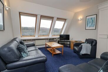 بيت ريفى Rothay 17