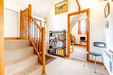 بيت ريفى The Old Bull Stall