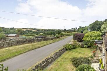 کلبه The Rumblings 1