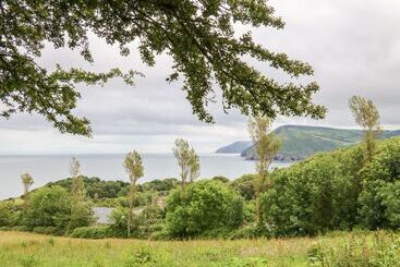 بيت ريفى Tom's House