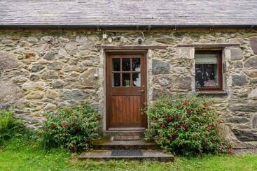 Tryfan Cottage